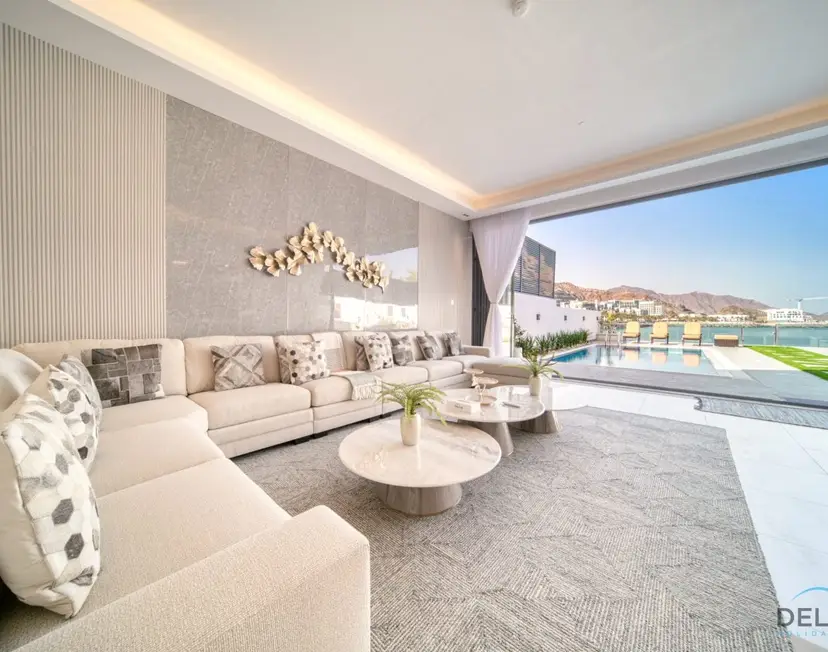 Großartige 4-Schlafzimmer-Villa mit gekühltem/beheiztem Pool — Al Dana Island — photo 15