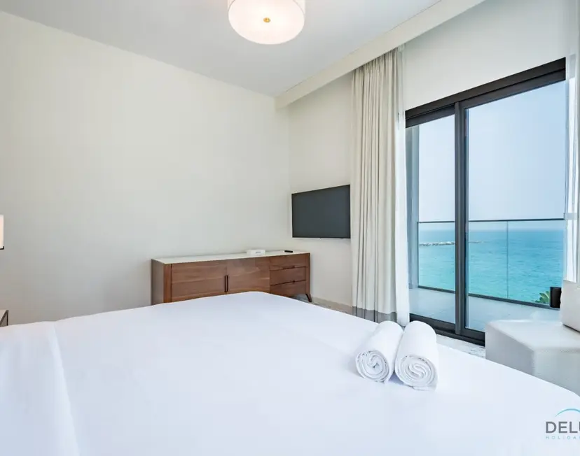 Appartement 4 chambres en front de mer avec chambre d'assistant — The Address Fujairah Residences — photo 31