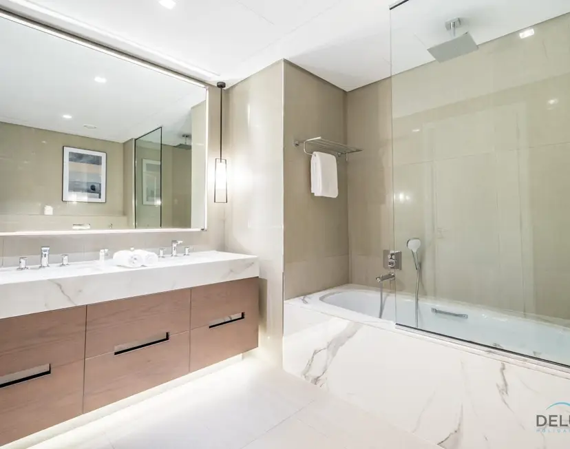 Appartement 4 chambres en front de mer avec chambre d'assistant — The Address Fujairah Residences — photo 20