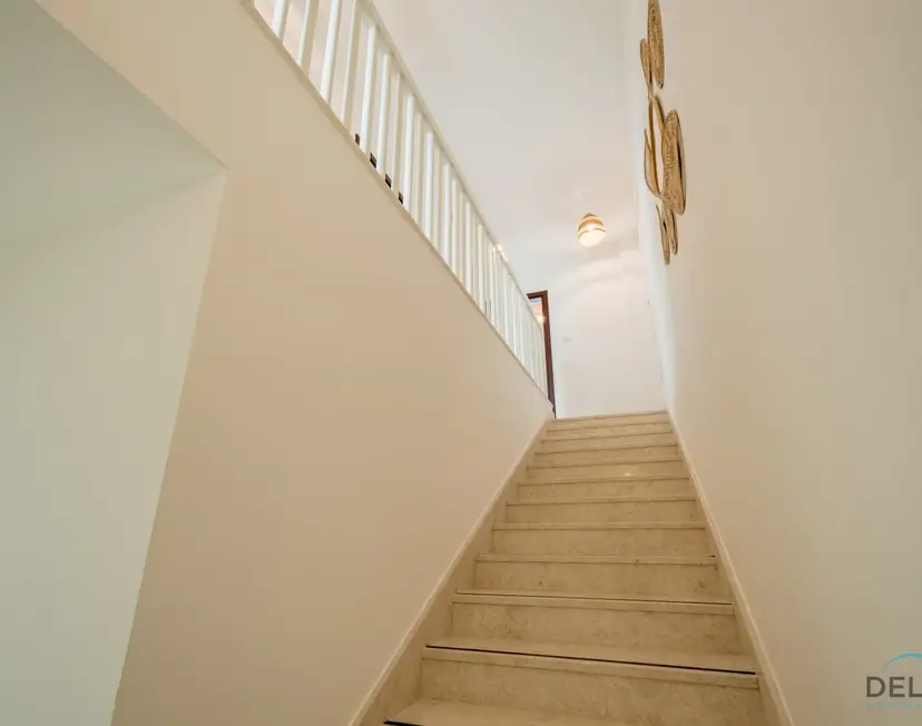 Ruhiger Inselrückzugsort – Villa mit 3 Schlafzimmern und Assistentenzimmer — Al Dana Island — photo 22