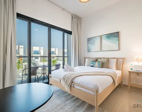 Ruhiger Inselrückzugsort – Villa mit 3 Schlafzimmern und Assistentenzimmer — Al Dana Island — photo 4
