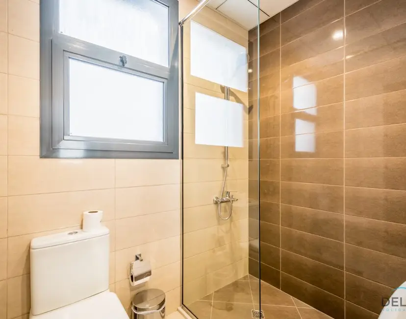 Ruhiger Inselrückzugsort – Villa mit 3 Schlafzimmern und Assistentenzimmer — Al Dana Island — photo 27