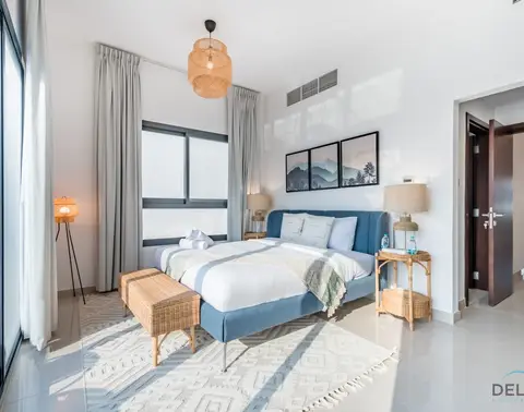 Ruhiger Inselrückzugsort – Villa mit 3 Schlafzimmern und Assistentenzimmer — Al Dana Island — photo 3