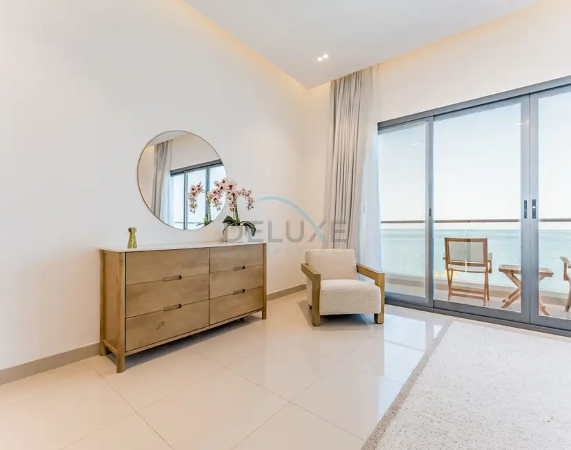 Villa avec Vue sur Piscine et Mer, Équipée d'un Barbecue — Al Dana Island — photo 12
