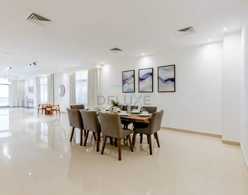 Villa mit 6 Schlafzimmern, Blick auf Pool, Berge und den Arabischen Golf — Al Dana Island — photo 9