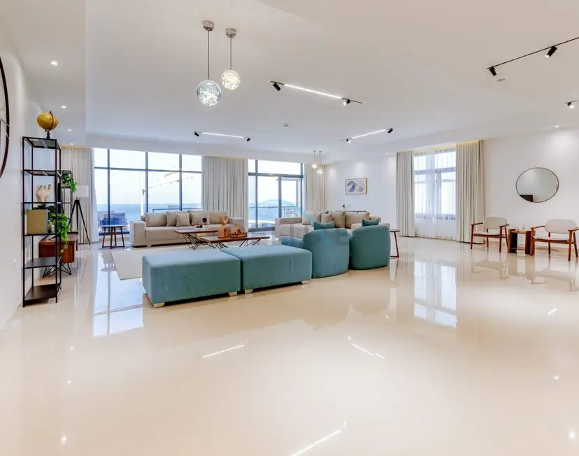 Villa mit 6 Schlafzimmern, Blick auf Pool, Berge und den Arabischen Golf — Al Dana Island — photo 11