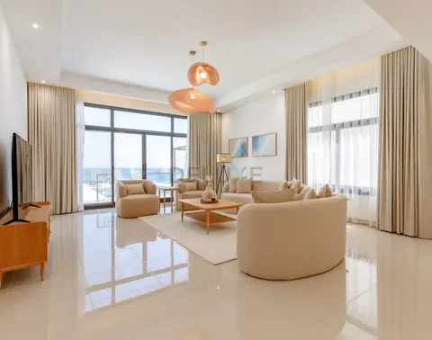 Villa 4 chambres face au Golfe Arabique avec deux chambres d'assistant — Al Dana Island — photo 2