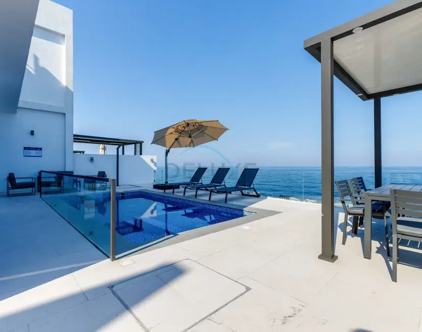 Villa mit 6 Schlafzimmern, Blick auf Pool, Berge und den Arabischen Golf — Al Dana Island — photo 15