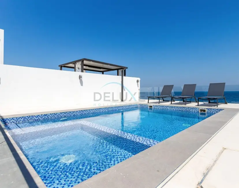 Villa 4 chambres face au Golfe Arabique avec deux chambres d'assistant — Al Dana Island — photo 23