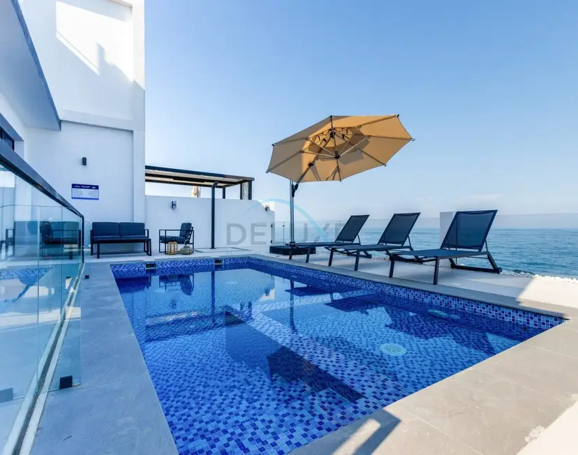 Villa mit 6 Schlafzimmern, Blick auf Pool, Berge und den Arabischen Golf — Al Dana Island — photo 20