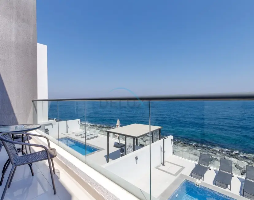 Villa 4 chambres face au Golfe Arabique avec deux chambres d'assistant — Al Dana Island — photo 33