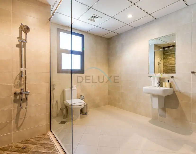 Villa mit 6 Schlafzimmern, Blick auf Pool, Berge und den Arabischen Golf — Al Dana Island — photo 29