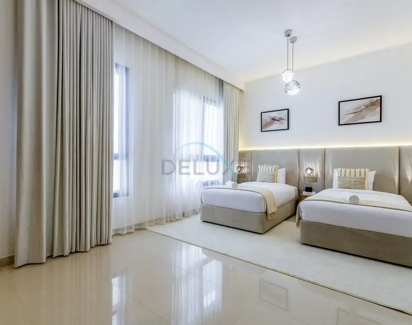 Villa mit 6 Schlafzimmern, Blick auf Pool, Berge und den Arabischen Golf — Al Dana Island — photo 33
