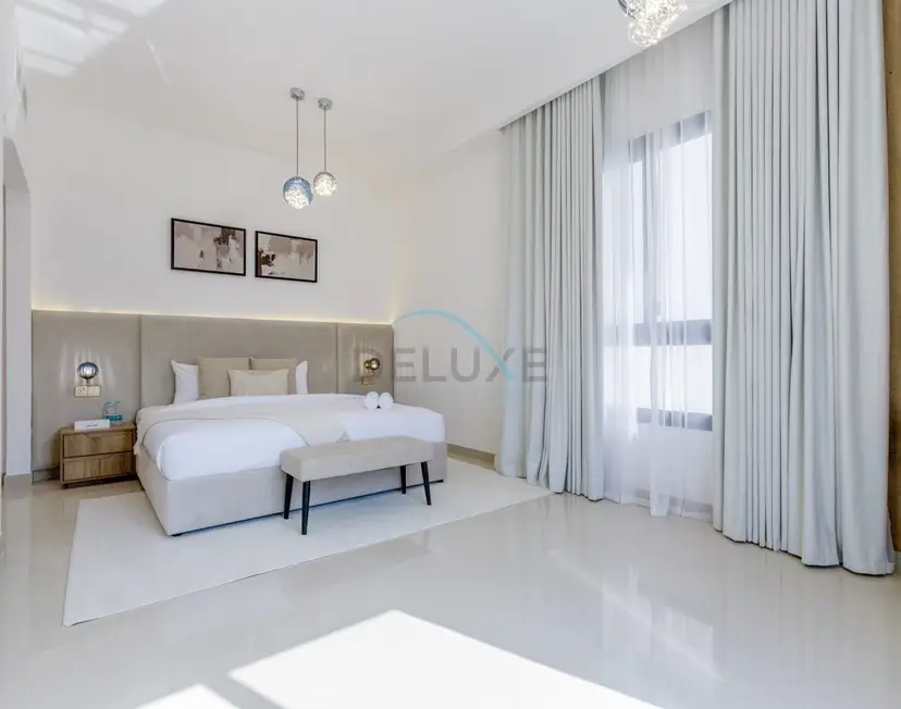 Villa mit 6 Schlafzimmern, Blick auf Pool, Berge und den Arabischen Golf — Al Dana Island — photo 40