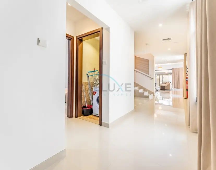 Villa 4 Chambres + Chambre de Service avec Piscine Privée et Vue sur la Mer — Al Dana Island — photo 15