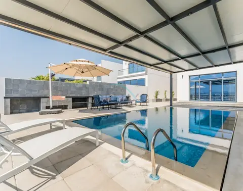 Villa 4 Chambres + Chambre de Service avec Piscine Privée et Vue sur la Mer — Al Dana Island — photo 4