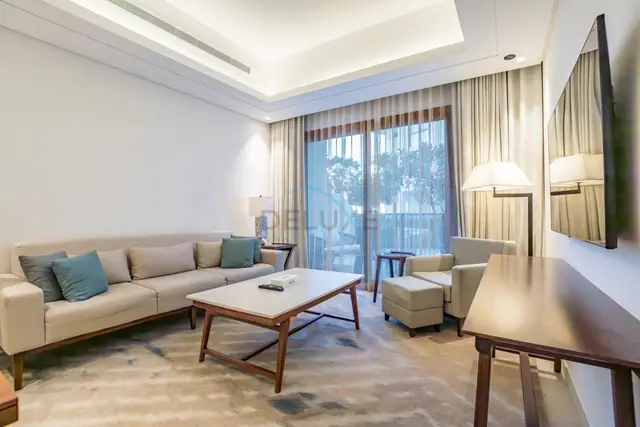 شقة 3 غرف نوم عائلية مع إطلالة بعيدة على البحر وغرفة مساعد — The Address Fujairah Residences