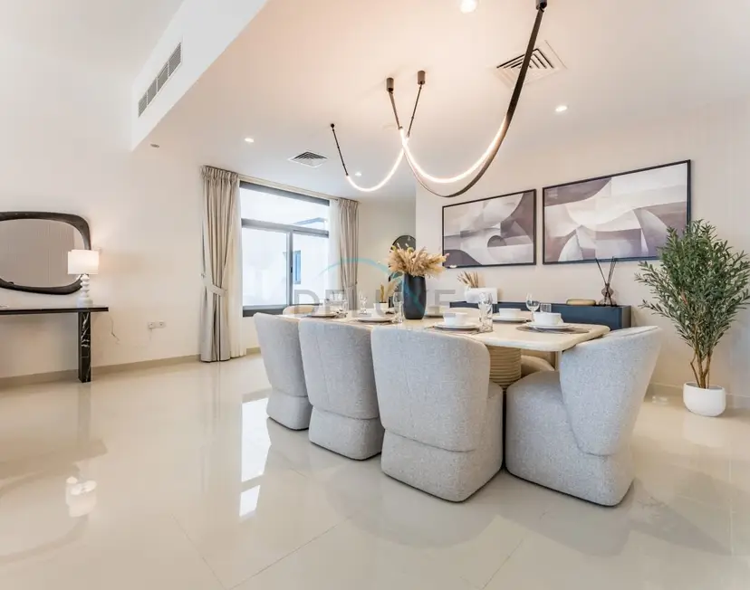 Helle Villa mit atemberaubendem Meerblick und Mitarbeiterzimmer — Al Dana Island — photo 4