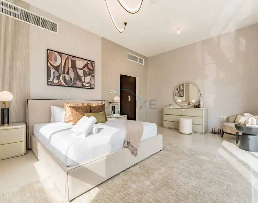 Helle Villa mit atemberaubendem Meerblick und Mitarbeiterzimmer — Al Dana Island — photo 11